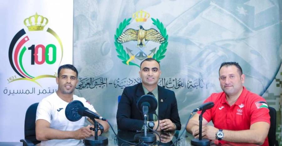 برنامج  الزاوية الرياضية  يستضيف المدرب محمد خلف واللاعب يونس السعودي