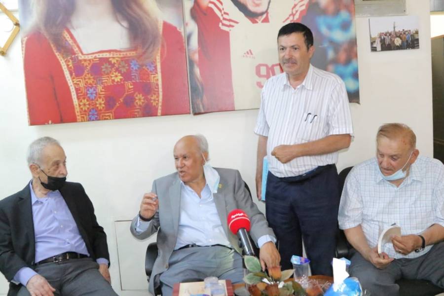 سيادة الشريف فواز شرف ضيفاً على هيئة رواد الحركة الرياضية والشبابية... صور