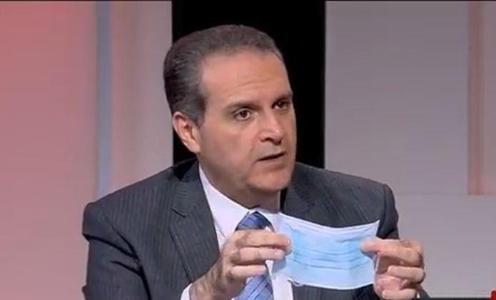 الهواري: هزيمة كورونا ليست على حساب مشاكل القطاع