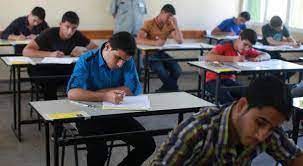 طلبة توجيهي عن أسئلة العربي: سهلة إلى متوسطة