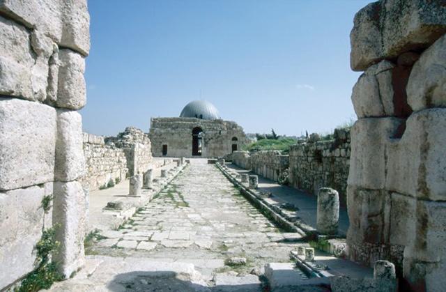 Workshop explores archaeology of Islamic, Crusader periods