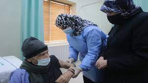 إطلاق حملة ميدانية للتطعيم ضد فيروس كورونا في البترا