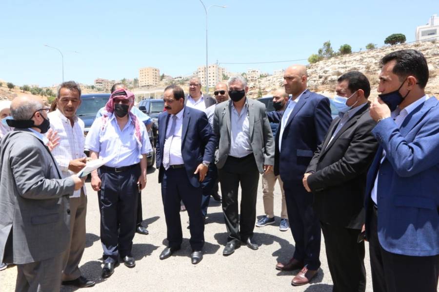 الكسبي يتفقد عددا من المواقع في محافظة البلقاء