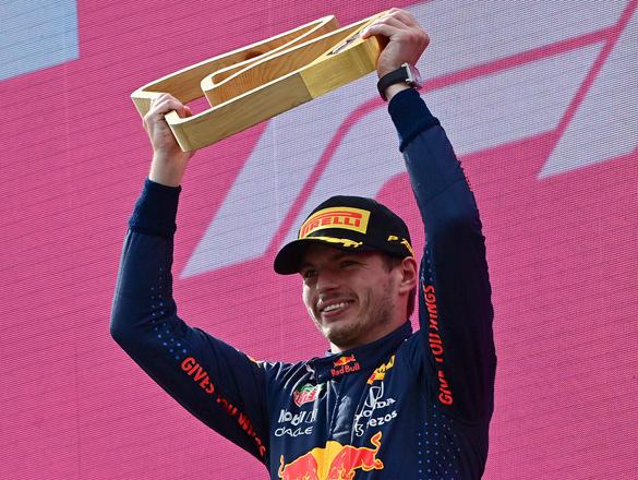 Verstappen wins in Austria to pull clear in title race