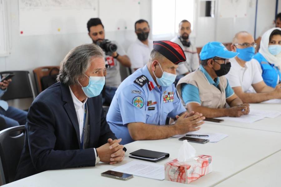 كأول مخيم في العالم يستخدم الطاقة المتجددة