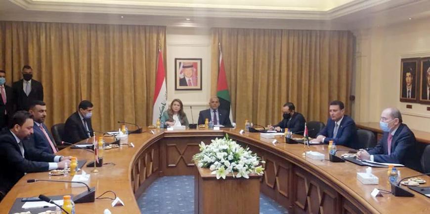 FM meets with Iraqi parliamentary delegation