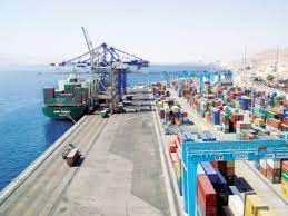 نقابة البضائع تثمن جولات رئيس الوزراء على المراكز الجمركية