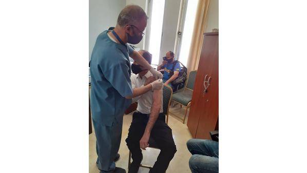 انتهاء حملة تطعيم القطاع السياحي ضد كورونا بجرش