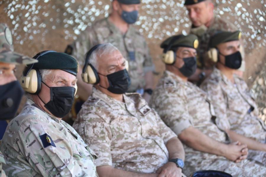 الحنيطي يتابع تمريناً تعبوياً لإحدى وحدات التدخل السريع (صور)