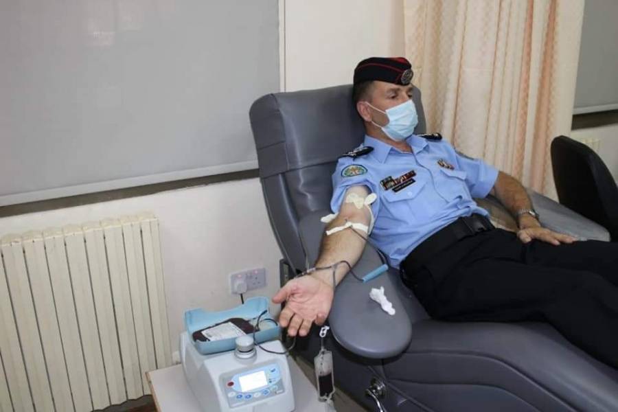 شرطه البلقاء تلبي استغاثة موطن في السلط