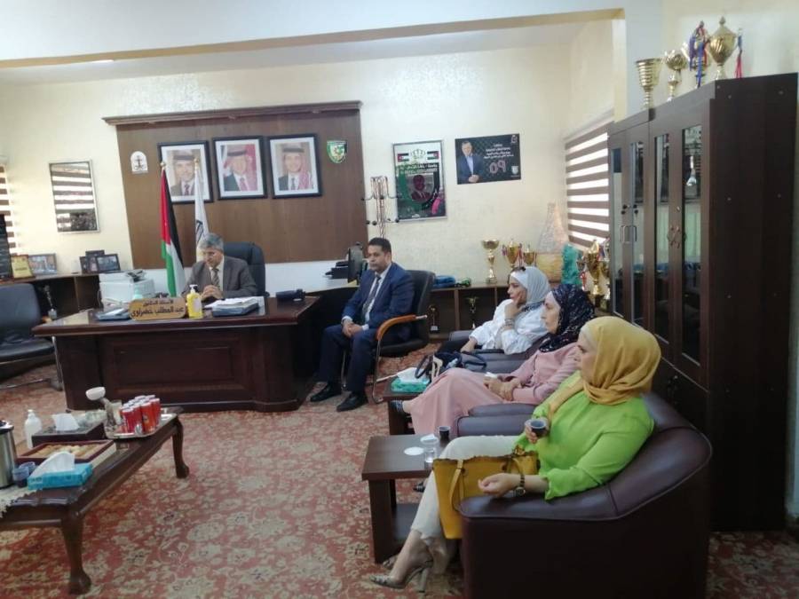 لقاء لمؤسسات المجتمع المدني في اربد في كلية اربد الجامعية