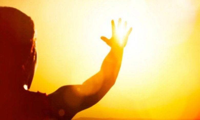 موجة شديدة الحر تبدأ الخميس والحرارة أكثر من 45 في بعض المناطق