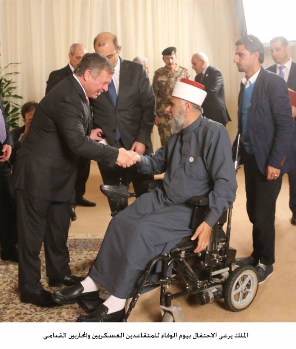 المصاب العسكري السميرات يناقش اطروحة دكتوراة بحضور الامير مرعد... صور