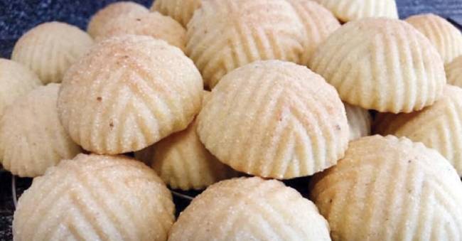 نقيب المخابز: أسعار حلويات العيد ثابتة