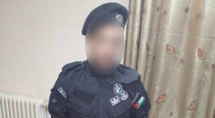 ضبط شخص انتحل صفة ملازم2 في الأمن العام وطلب إثبات فتيات في الشارع العام بالزرقاء