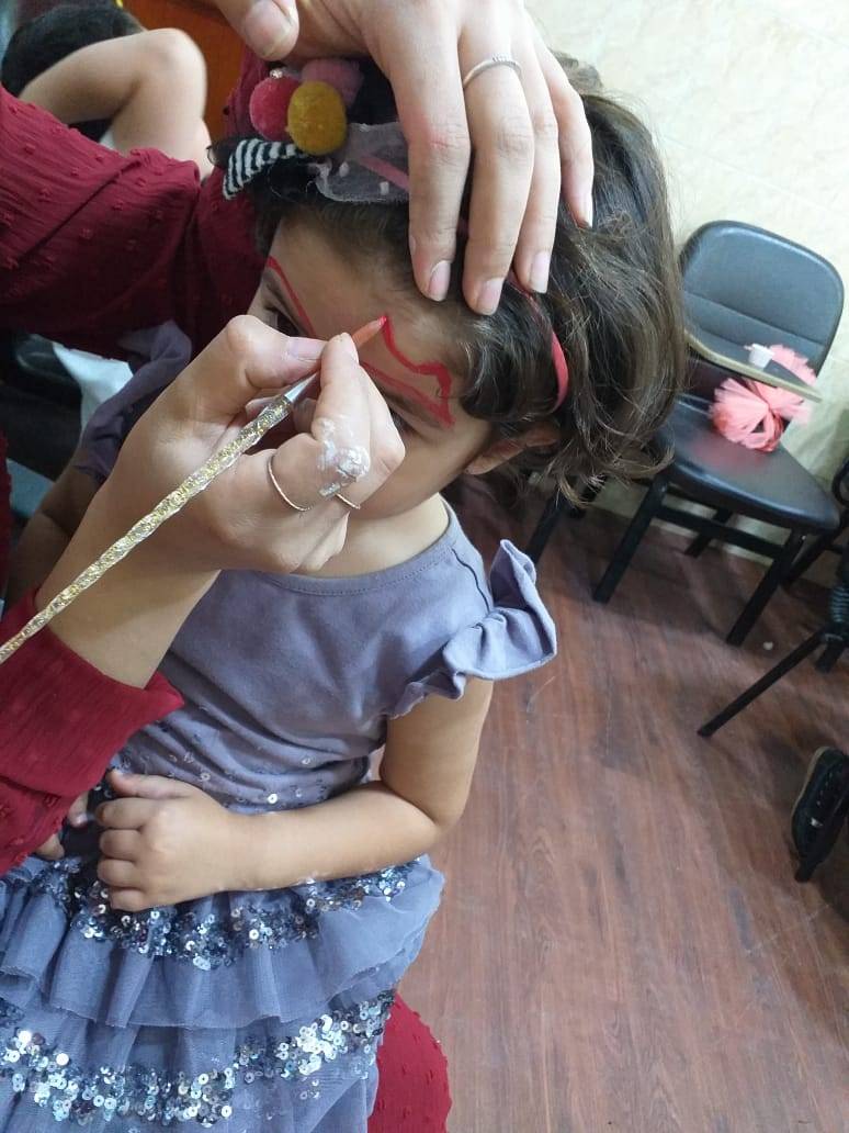 لجنة التكافل النسائية بالرمثا تنفذ مبادرة العيد جانا... صور