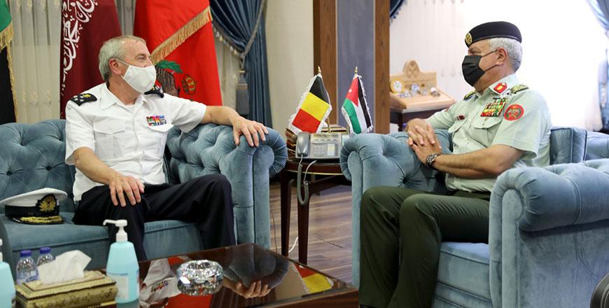 Huneiti, Belgian Chief of Defence talk military cooperation