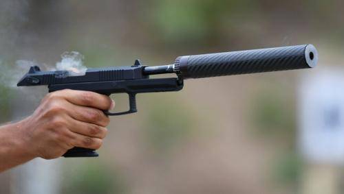 وفاة شاب بعيار ناري أطلق من مسدس كان ينظفه في السلط