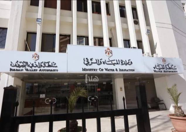 البطاينة: هدفنا توفير المياه بكميات كافية ونوعية جيدة (صور)