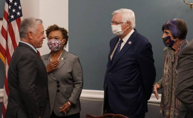 الملك: أهمية الدعم الإقليمي والدولي للعراق