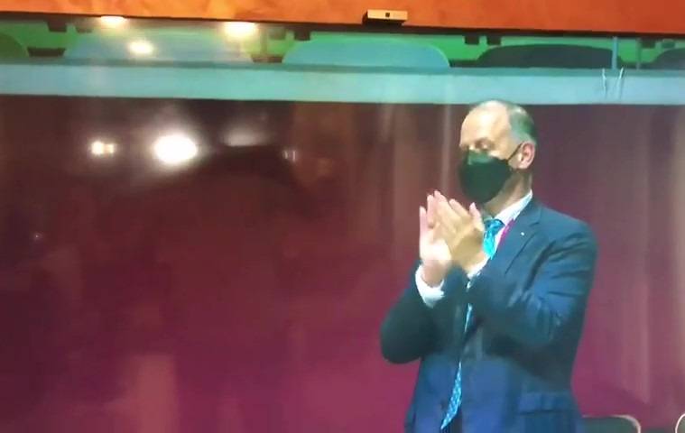 الأمير فيصل بن الحسين يحيي دخول الوفد الأردني إلى حفل افتتاح أولمبياد طوكيو