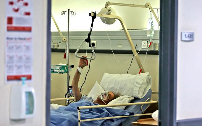 Lebanon cannot handle next COVID wave — hospital chief