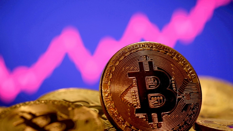 Bitcoin bulls back as world’s top crypto surges towards $40,000