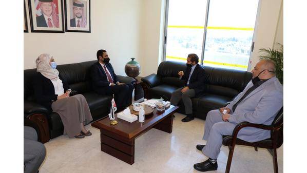 الأمير مرعد يؤكد أهمية توفير المعلومات الدوائية للأشخاص ذوي الإعاقة