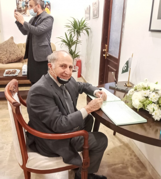 د٠ البستاني و دروزه يعزيان بوفاة رئيس الباكستان الراحل ممنون حسين