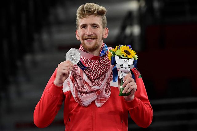 Olympic silver medal for Jordan’s Sharabaty