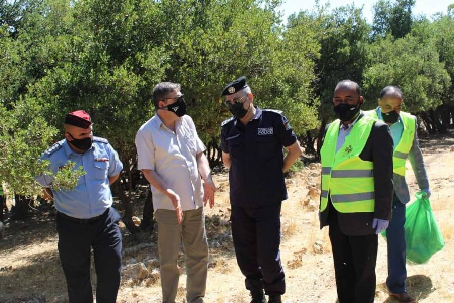 الشرطة المجتمعية في إقليم الشمال تشارك في الحملة الوطنية بهمتنا نحمي بيئتنا