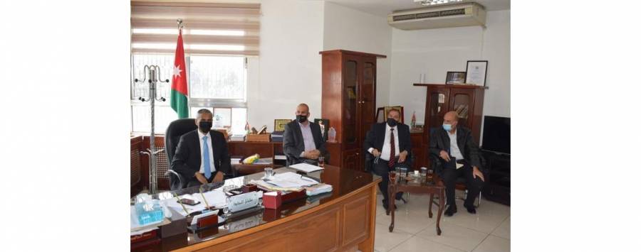 محافظ عجلون: إجراءات مشددة للحد من انتشار كورونا