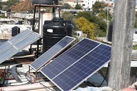 طالب أردني ينقل تكنولوجيا الطاقة المتجددة إلى بيوت الفقراء