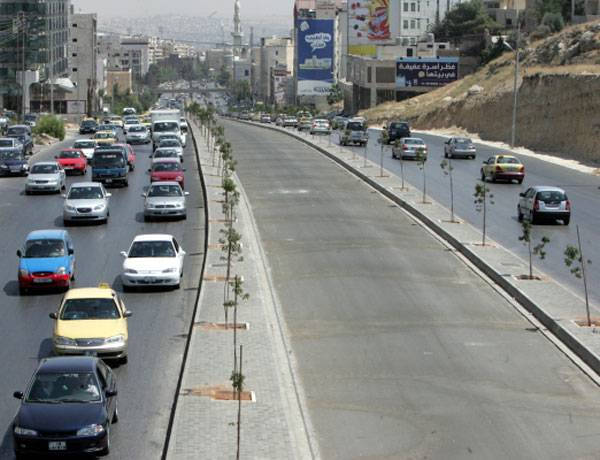 لماذا لا تستخدم سيارات الاسعاف مسار الباص السريع؟