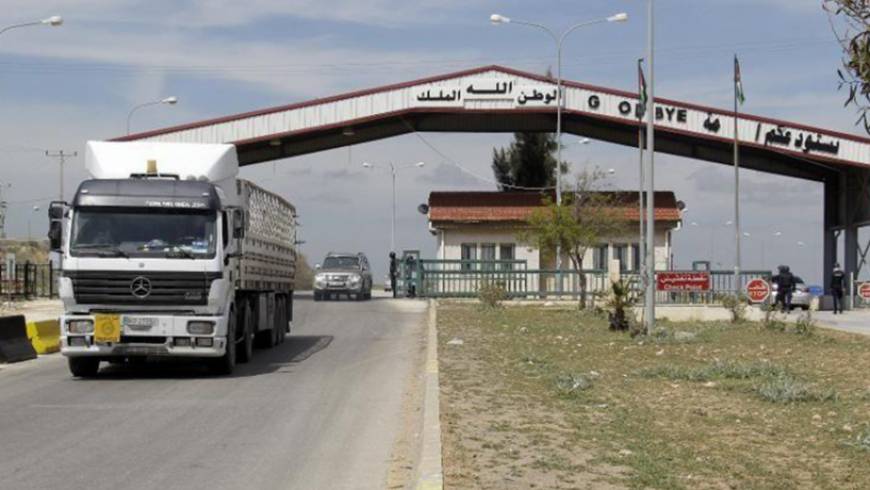 أبو عاقولة :الأردن  يسمح بدخول سائقين عالقين عبر جابر