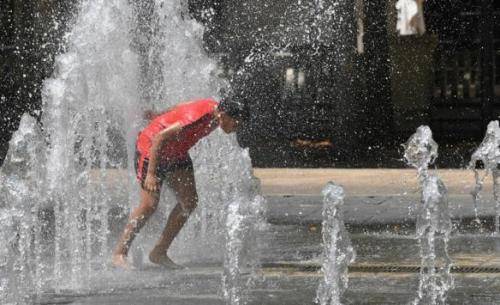 بدء تأثر الاردن بالكتلة الحارة الثلاثاء.