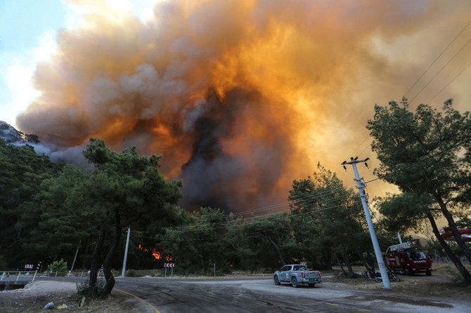 Wildfires blaze on in droughthit Turkey as criticism grows