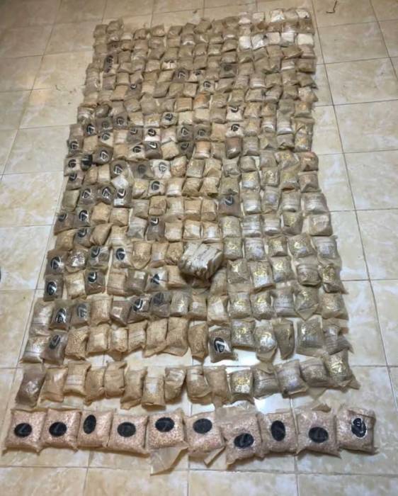 الجيش يشتبك مع متسللين حاولوا تهريب مخدرات من سوريا