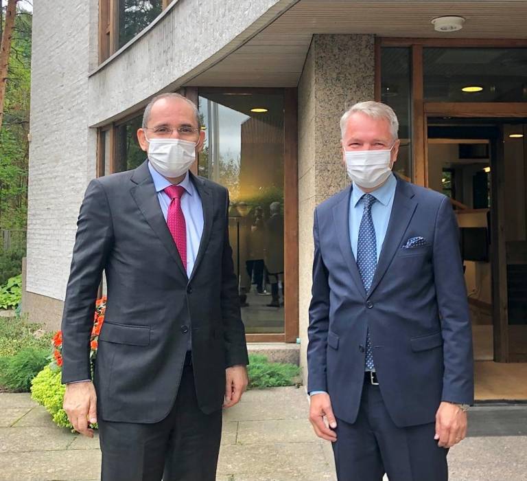 الصفدي و نظيره الفنلندي يعقدان محادثات لبحث افاق تعزيز التعاون في مجالات عديدة