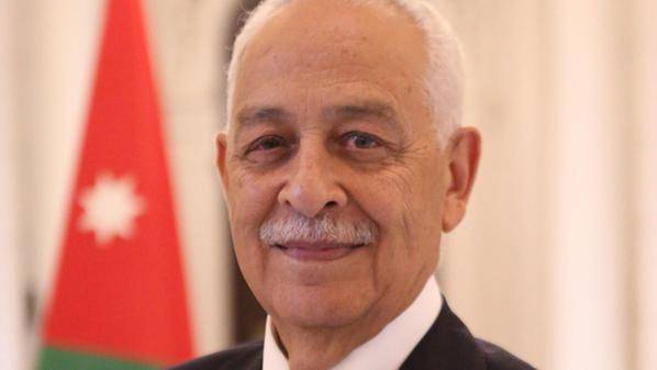 العيسوي ينقل تعازي الملك إلى عشيرة الخشمان