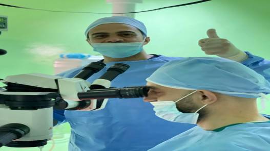 تزويد مستشفى جرش الحكومي بجهاز استئصال الساد من داخل العين