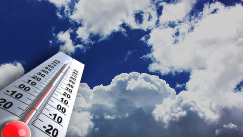 تراجع تأثير الكتلة الحارة اليوم وتحذير من التعرض لأشعة الشمس