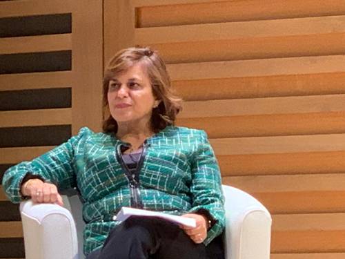 الريموت يتجه نحو قناة  خلود السقاف  !! من 30 الف دينار شهريا إلى 8 الاف