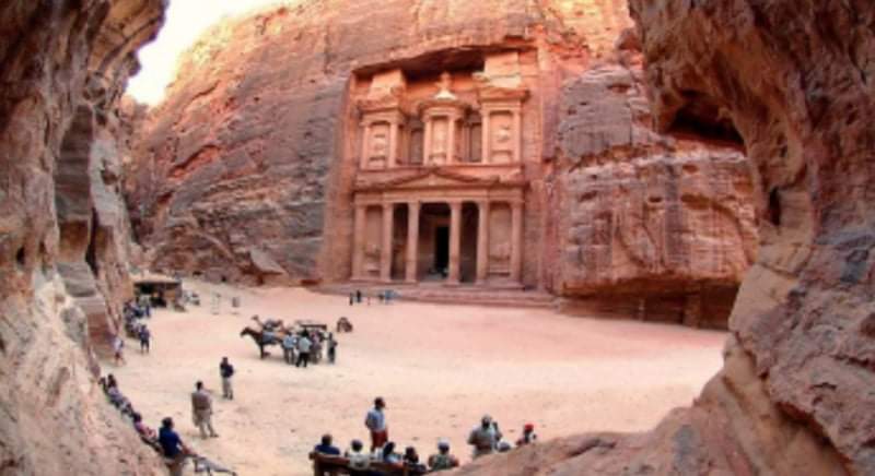 اختتام معسكر سواعد الإنقاذ في لواء البترا