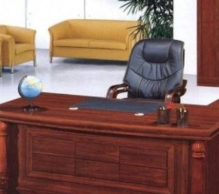 نفي تعيين نجل رئيس وزراء أسبق في باريس