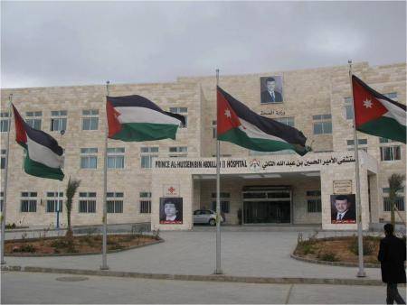 استئناف العمل بقسم غسيل الكلى في مستشفى الأمير الحسين بعين الباشا