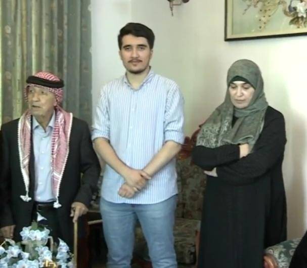 عاجل : الحاصل على معدل 99.5 يكشف ماهي الخطوات التي قام بها للتفوق بالتوجيهي