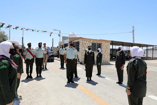 Army chief visits Great Arab Revolt Secondary Schools, Al Hussein Secondary Schools for Girls