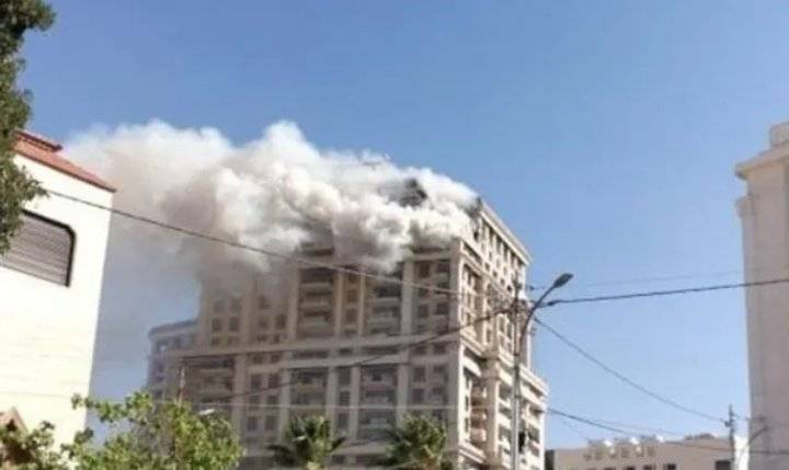 الدفاع المدني يخمد حريق فندق في عمّان