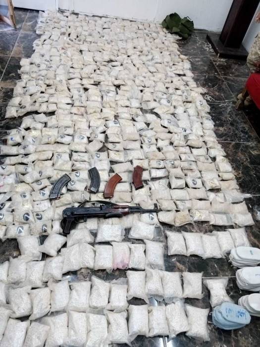 اصابة مهربي مخدرات برصاص الجيش بعد تسللهم للاردن